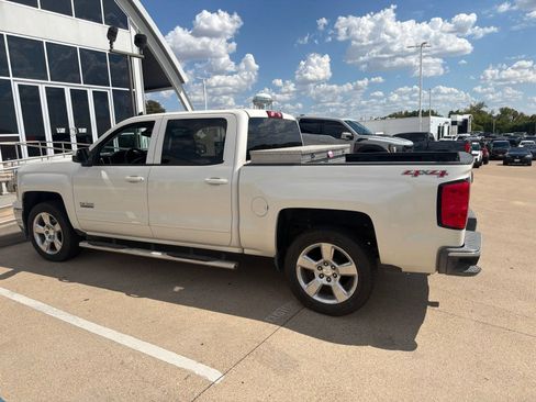 Used 2015 Chevrolet Silverado 1500 LT w/ Texas Edition, 1LT Trim AWD/4WD image 2