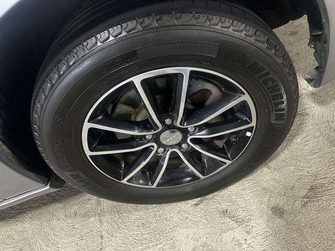 Used 2018 Dodge Grand Caravan GT image 11