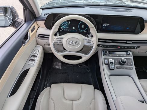 Used 2023 Hyundai Palisade Limited FWD image 20