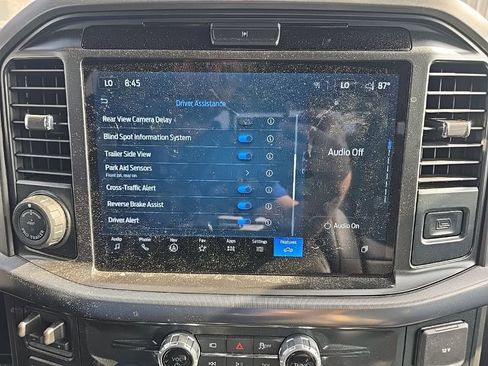 Used 2025 Ford F150 Lariat AWD/4WD image 26