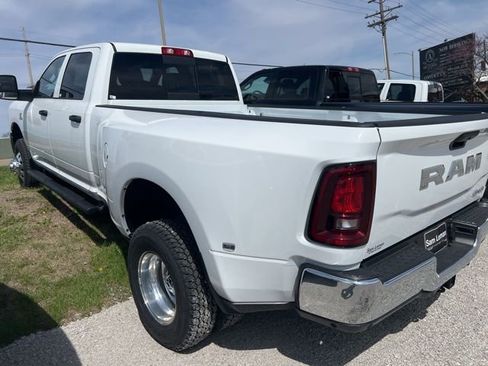 New 2026 RAM 3500 Tradesman AWD/4WD image 6