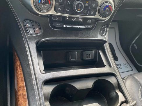 Used 2015 Chevrolet Tahoe LTZ image 18