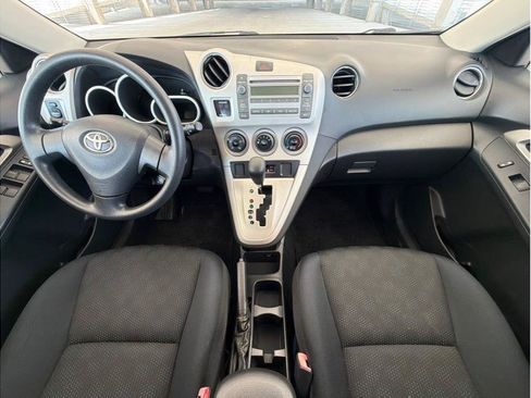 Used 2009 Toyota Matrix FWD image 19