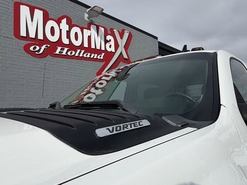 Used 2013 Chevrolet Silverado 3500 LT w/ Convenience Package image 4