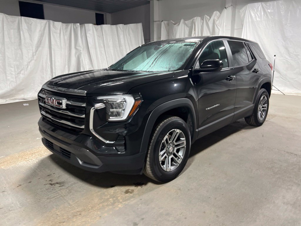 Used 2026 GMC Terrain Elevation FWD image 3