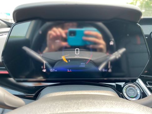 New 2026 Chevrolet Trax RS w/ Sunroof Package FWD image 31