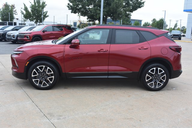 Used 2025 Chevrolet Blazer RS FWD image 10
