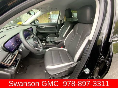 Certified 2025 Buick Envision Sport Touring AWD/4WD image 18