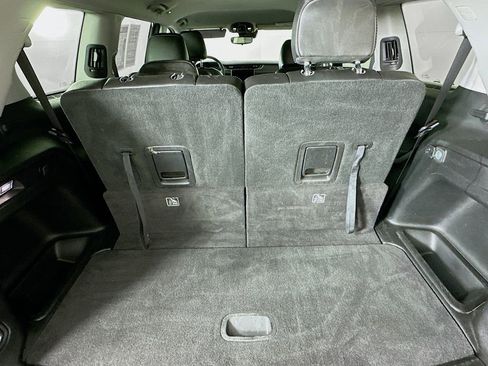 Used 2023 Jeep Grand Cherokee L Limited image 35