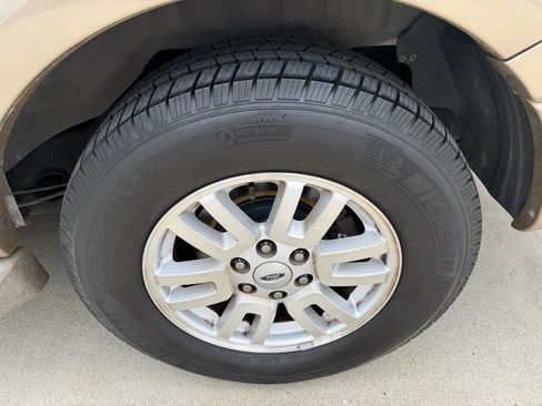 Used 2012 Ford Expedition EL XLT RWD image 9