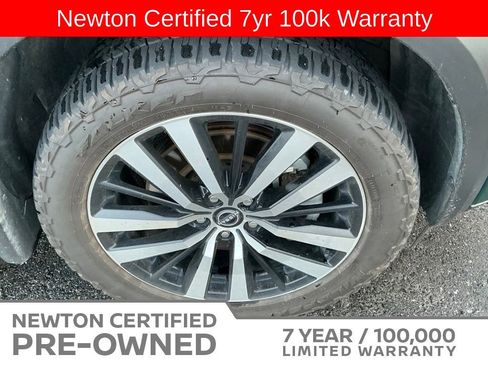Used 2023 Nissan Pathfinder Platinum AWD/4WD image 21