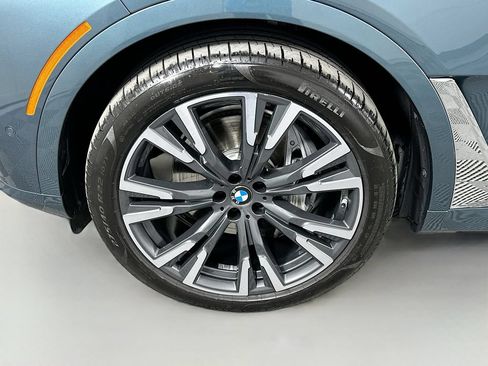 Certified 2024 BMW X7 xDrive40i AWD/4WD image 33