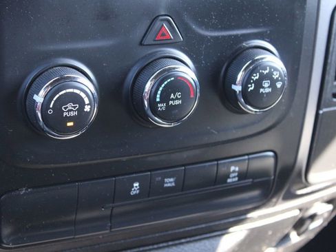 Used 2021 RAM 1500 Classic Warlock image 36