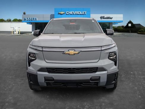New 2026 Chevrolet Silverado EV LT w/ Premium Package image 8