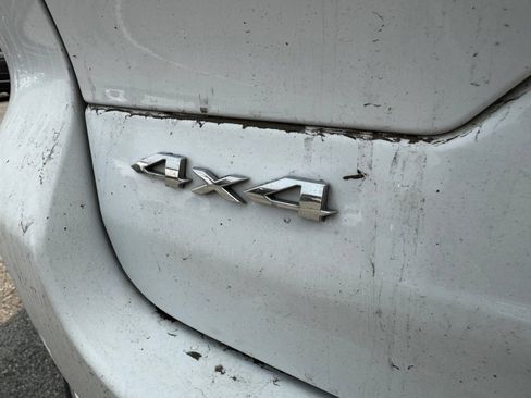 Used 2022 Jeep Grand Cherokee Limited AWD/4WD image 10