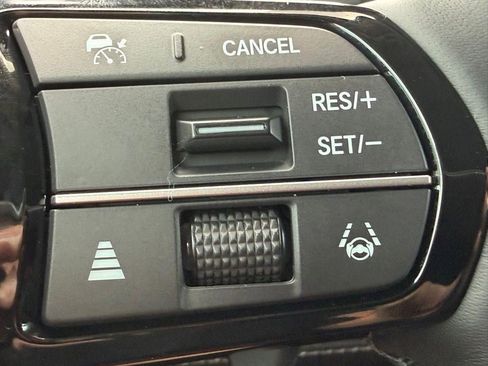 Used 2026 Honda Pilot EX-L image 19