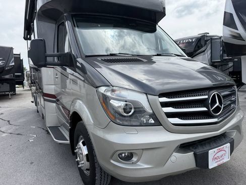 Used 2018 Mercedes-Benz Sprinter 3500 image 3