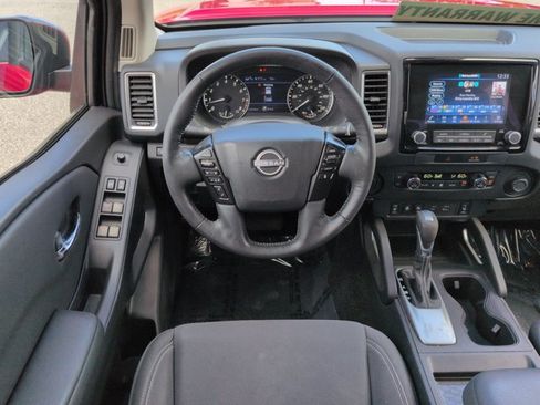 Certified 2023 Nissan Frontier SV w/ SV Convenience Package RWD image 16