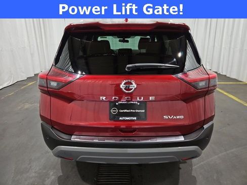 Certified 2021 Nissan Rogue SV w/ Premium Package image 4