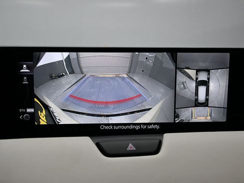 Used 2024 MAZDA CX-90 Plug-In Hybrid w/ Premium Plus image 24