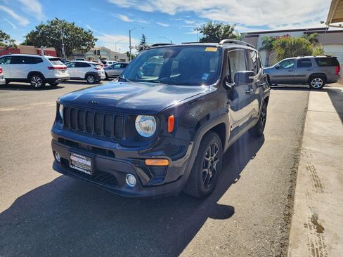 Used 2019 Jeep Renegade Altitude w/ Quick Order Package 2XM FWD image 6