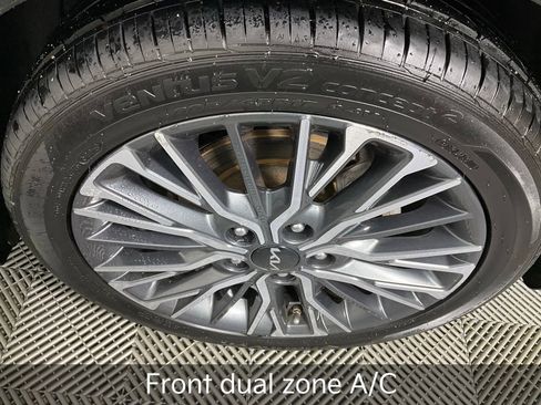 Certified 2023 Kia Forte GT-Line image 9