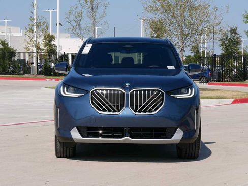 New 2026 BMW X3 xDrive30i w/ Convenience Package AWD/4WD image 2