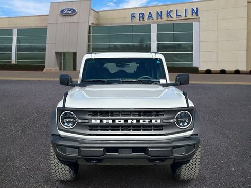 New 2026 Ford Bronco 4-Door w/ Sasquatch Package AWD/4WD image 2
