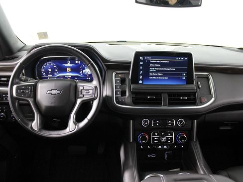 Used 2022 Chevrolet Tahoe Z71 image 11