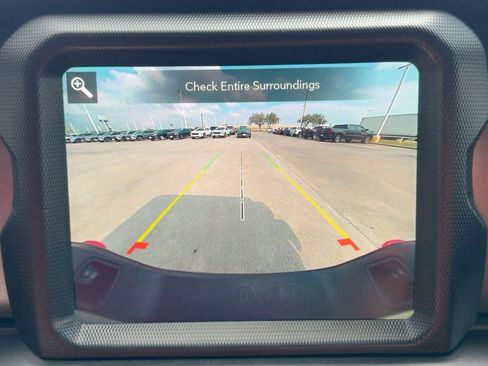 Used 2022 Jeep Gladiator Mojave w/ Cold Weather Group image 27