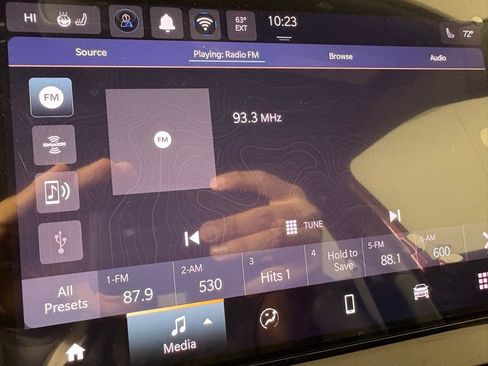 New 2026 Jeep Compass Latitude w/ Sun and Sound Group AWD/4WD image 27
