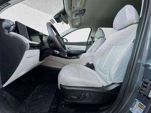 Certified 2026 Hyundai Tucson SEL FWD image 34