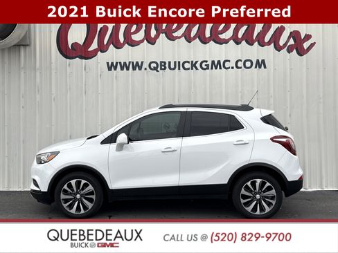 Used 2021 Buick Encore Preferred image 1