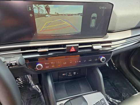 New 2026 Kia Sportage EX FWD image 10