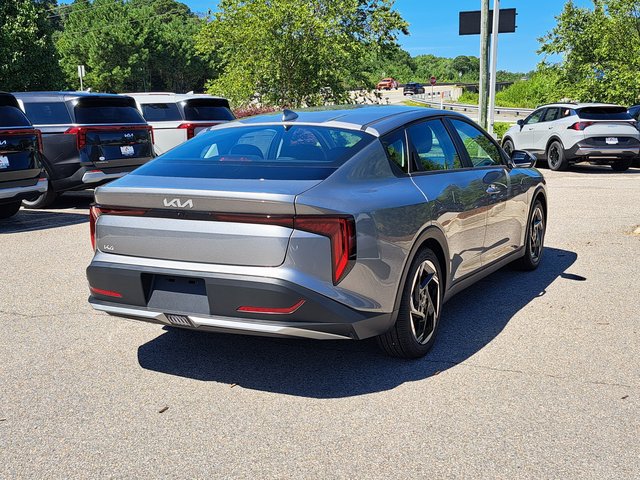 New 2026 Kia K4 EX FWD image 4