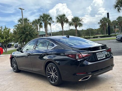 Used 2024 Lexus ES 350 w/ Premium Package FWD image 6
