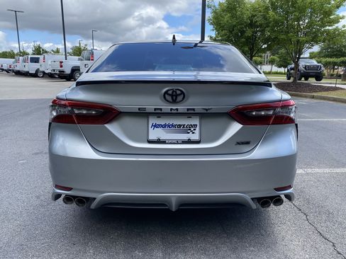 Used 2024 Toyota Camry XSE FWD image 8