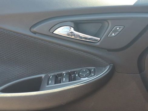 Used 2023 Chevrolet Malibu LT FWD image 17