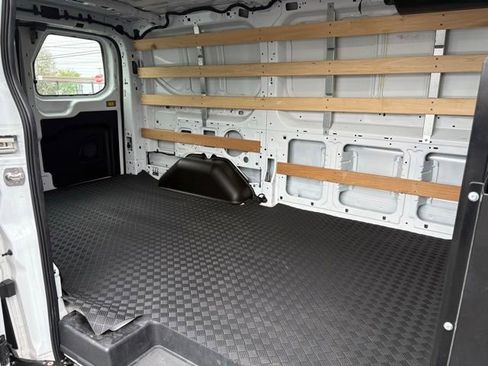 Used 2024 Ford Transit 250 Low Roof w/ Exterior Upgrade Package RWD image 25