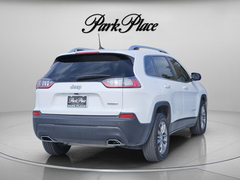 Used 2021 Jeep Cherokee Latitude Lux FWD image 6