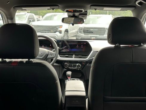 New 2026 Chevrolet Trax RS w/ Driver Confidence Package image 9