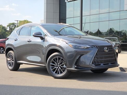 New 2026 Lexus NX 350 AWD image 2