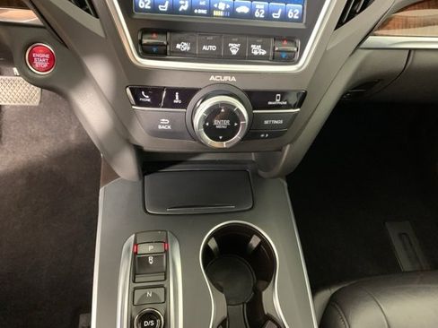 Used 2019 Acura MDX SH-AWD image 12