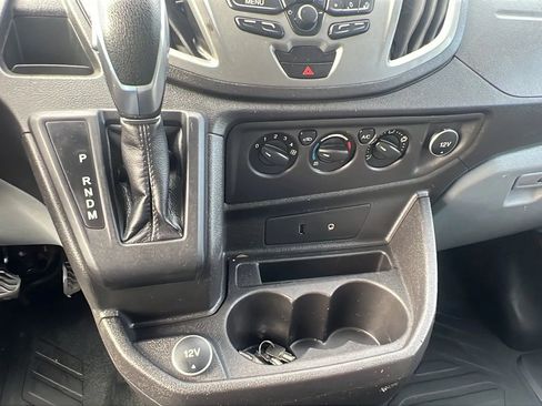Used 2018 Ford Transit 250 130 Low Roof image 21