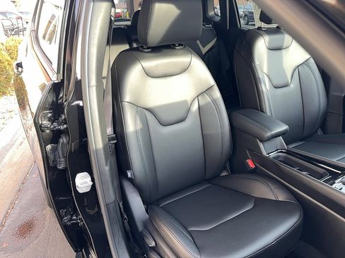 New 2026 Jeep Compass Limited image 5