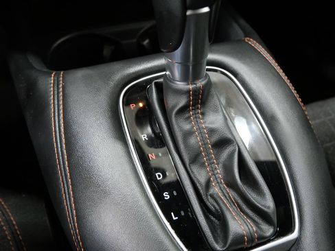 Used 2025 Honda HR-V Sport image 22