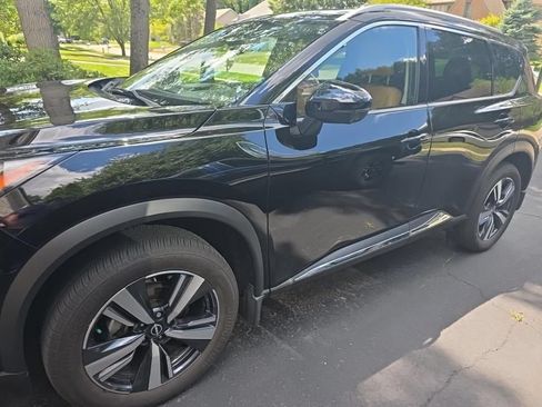 Certified 2023 Nissan Rogue Platinum AWD/4WD image 4