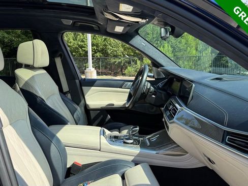Used 2020 BMW X7 M50i w/ Dynamic Handling Package AWD/4WD image 10