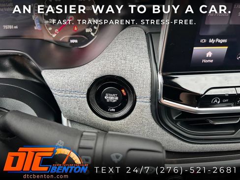 Used 2024 Jeep Compass Latitude AWD/4WD image 19