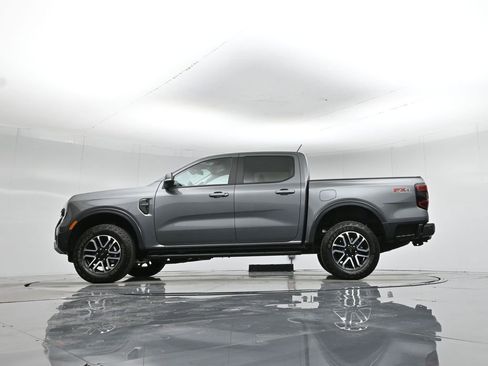 Used 2024 Ford Ranger Lariat w/ FX4 Off-Road Package image 55
